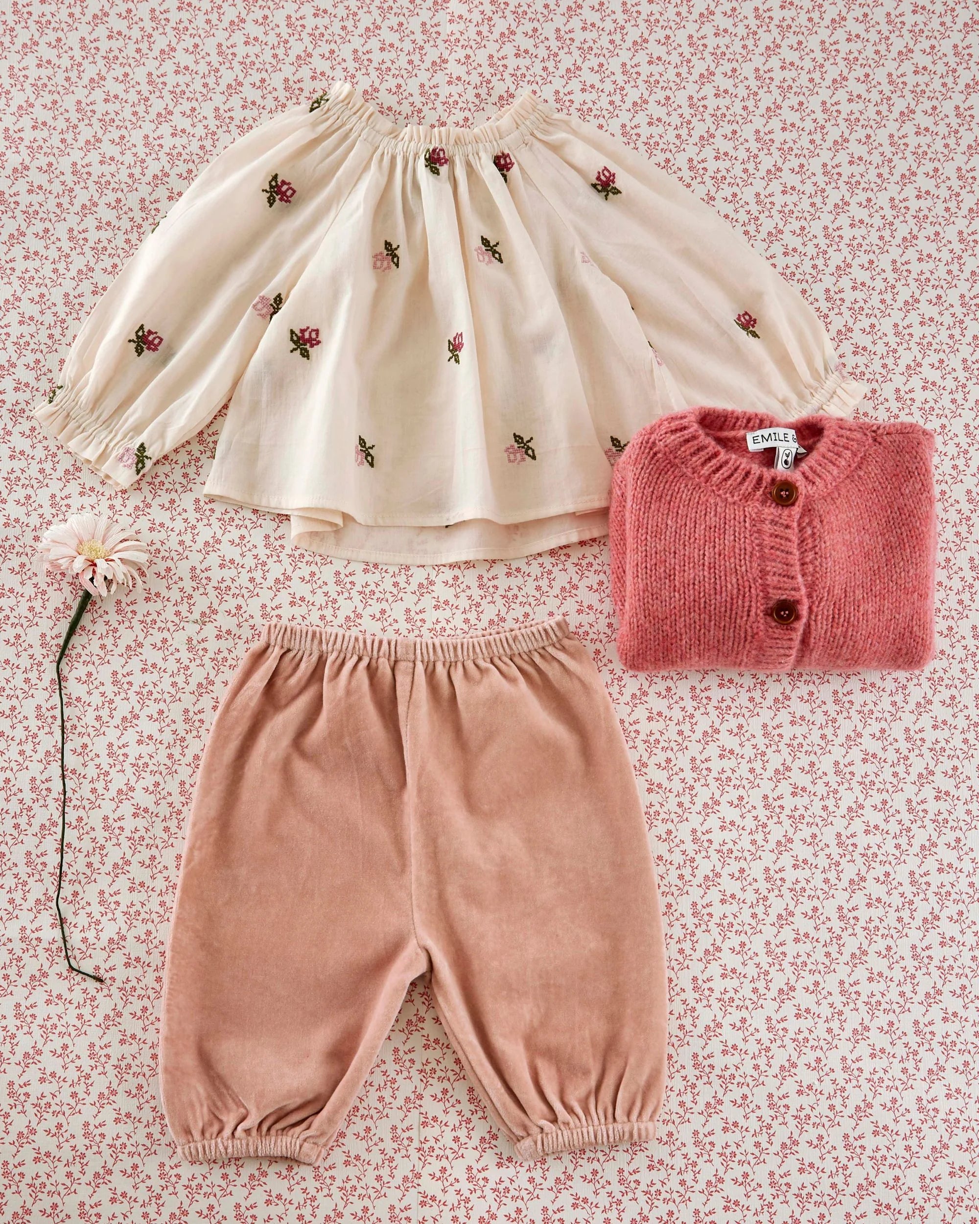 Cross-stitch flowers blouse ecru