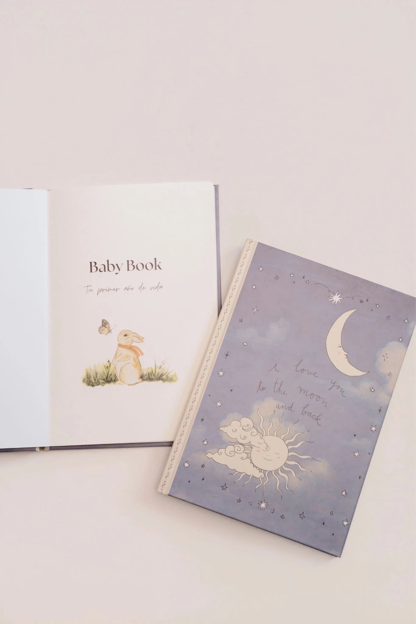 Hello Baby Box- English Edition
