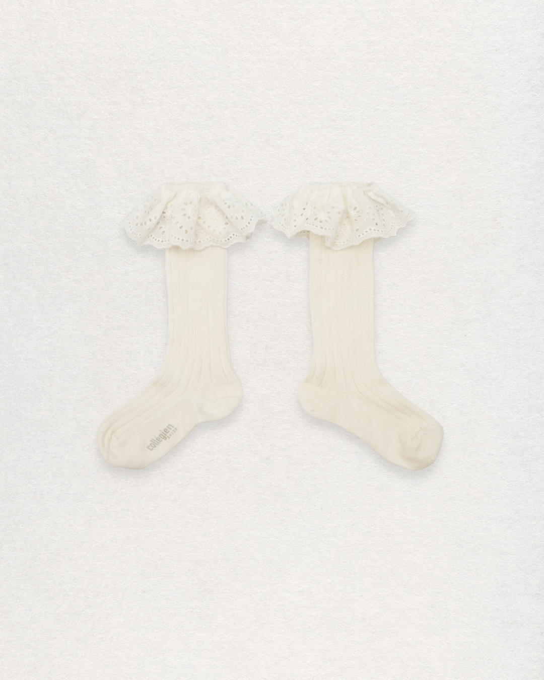 Ribbed Knee-high Socks with Broderie Anglaise - Snow White
