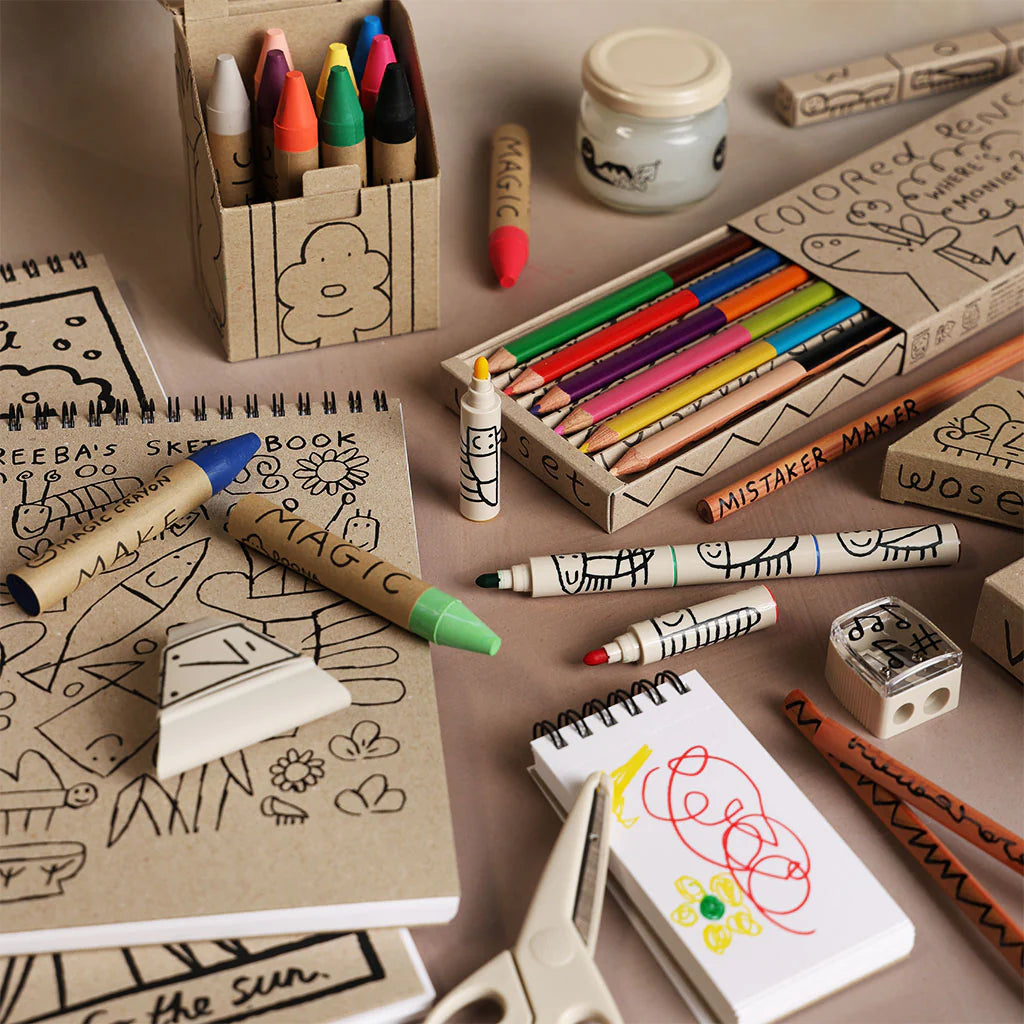 Doona's Magic Crayons