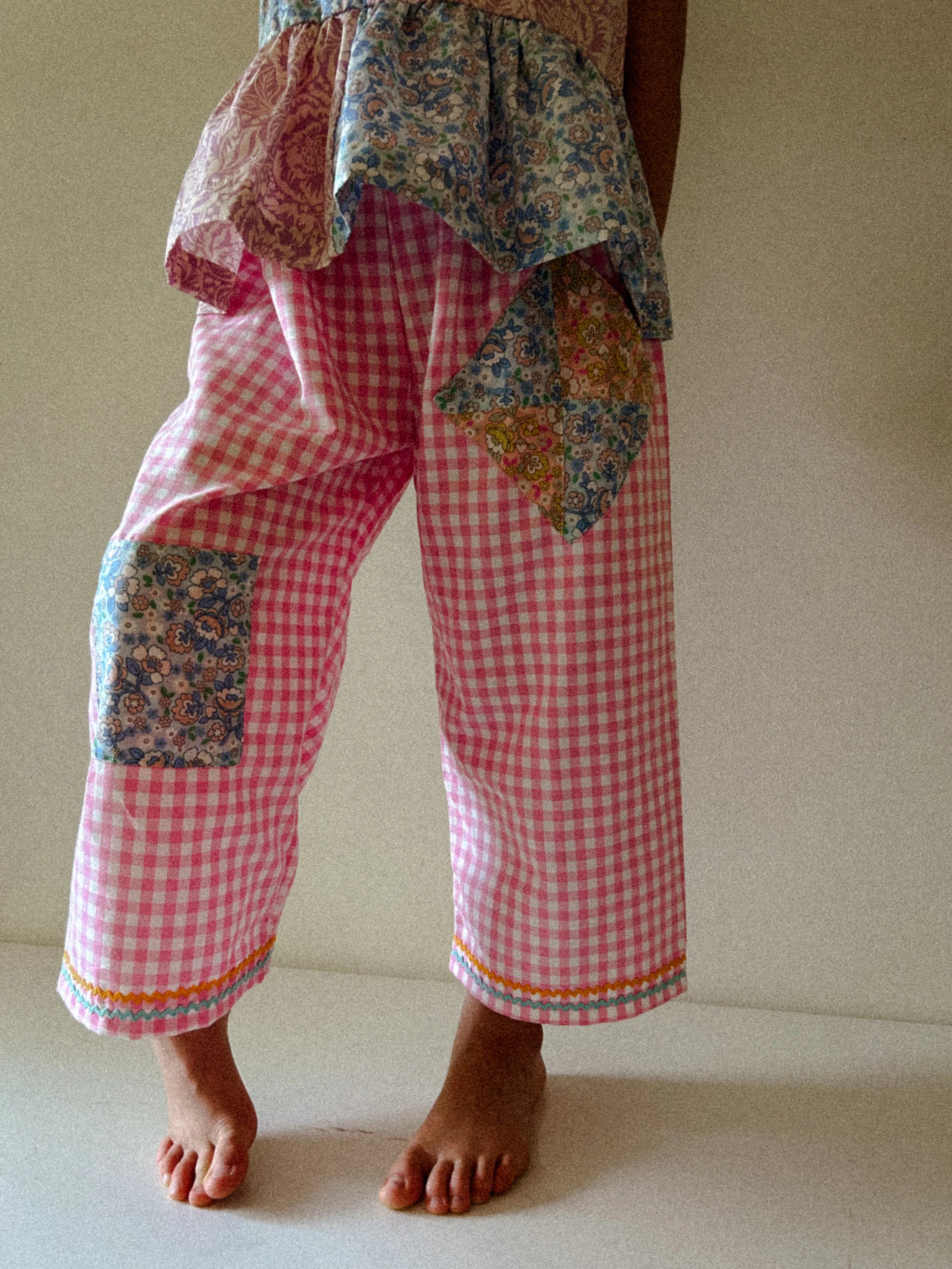 Garden Pants in Picnic Pink