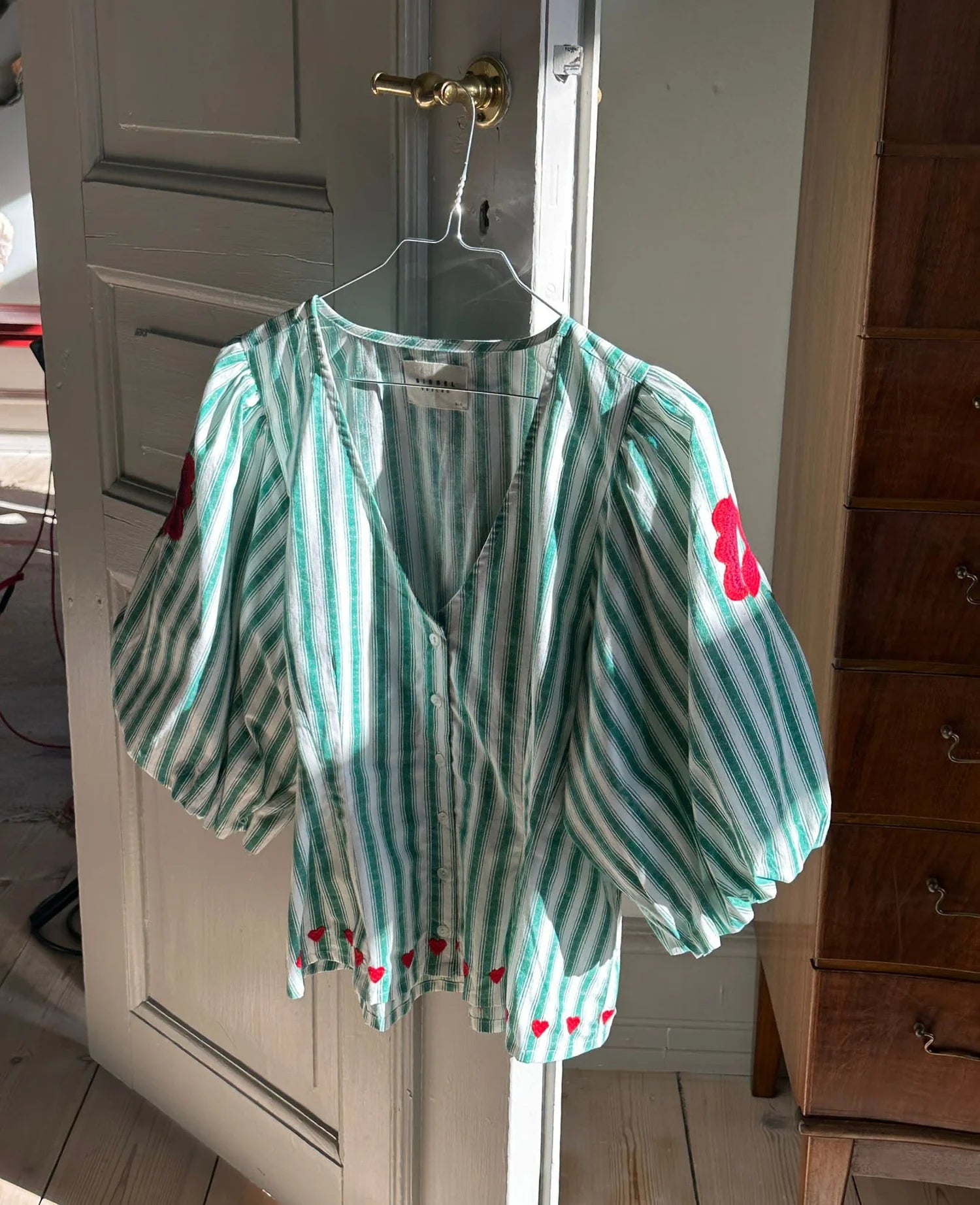 Lotta Shirt- Adult