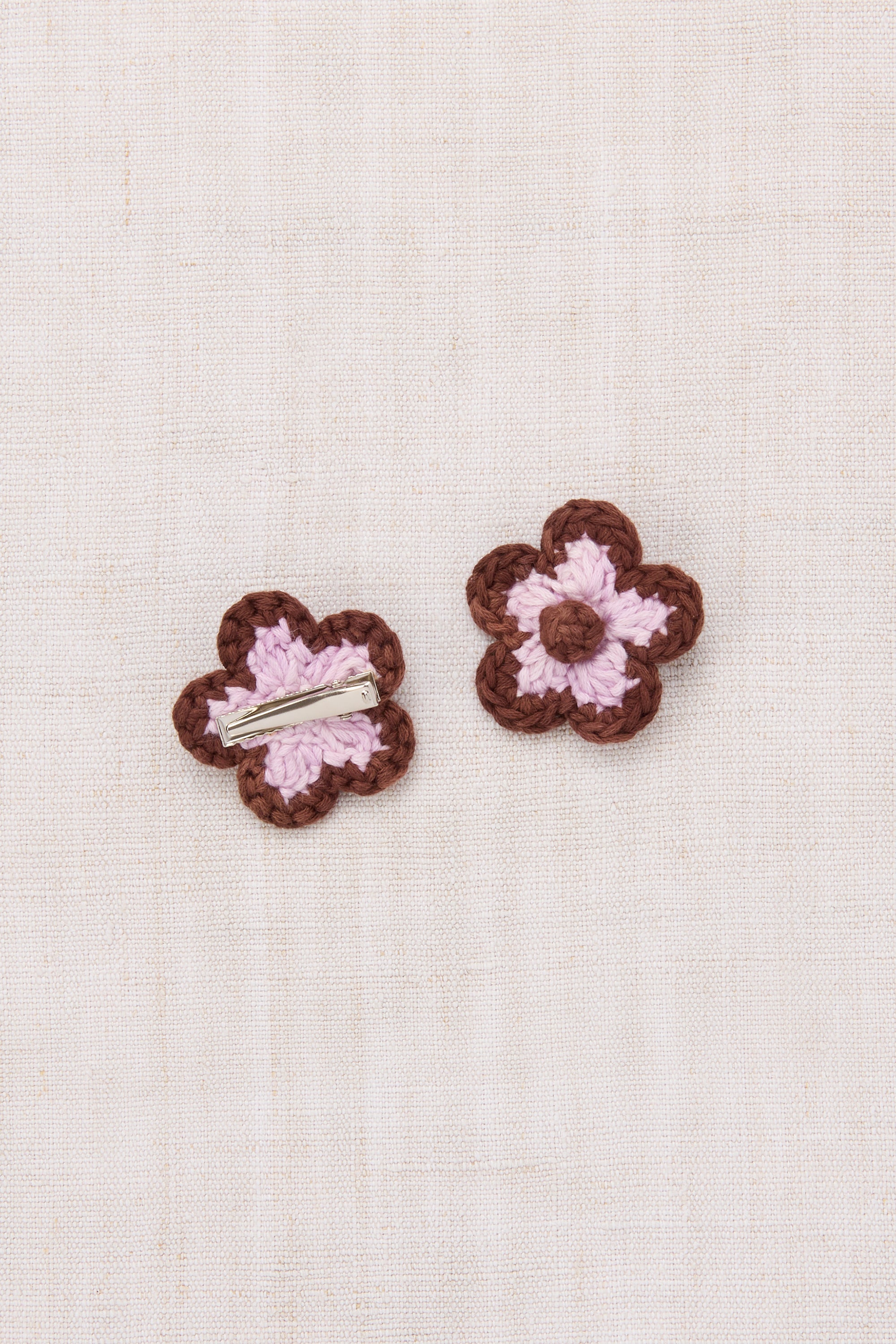 Medium Flower Clip Set, Aura