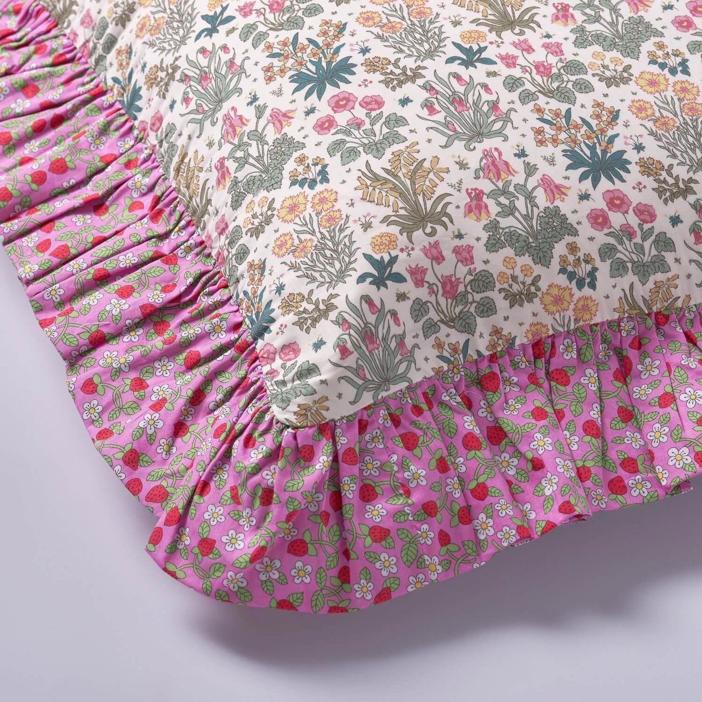 Colombe Frill Cushion